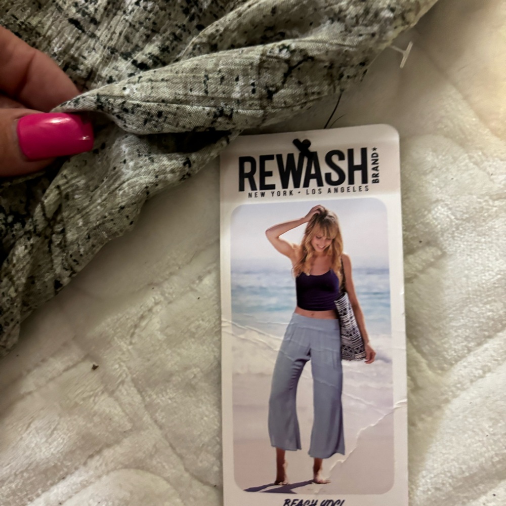 NWT - Rewash Tapered Wide Leg Crop Pants Women’s Size Medium - Picture 6 of 7